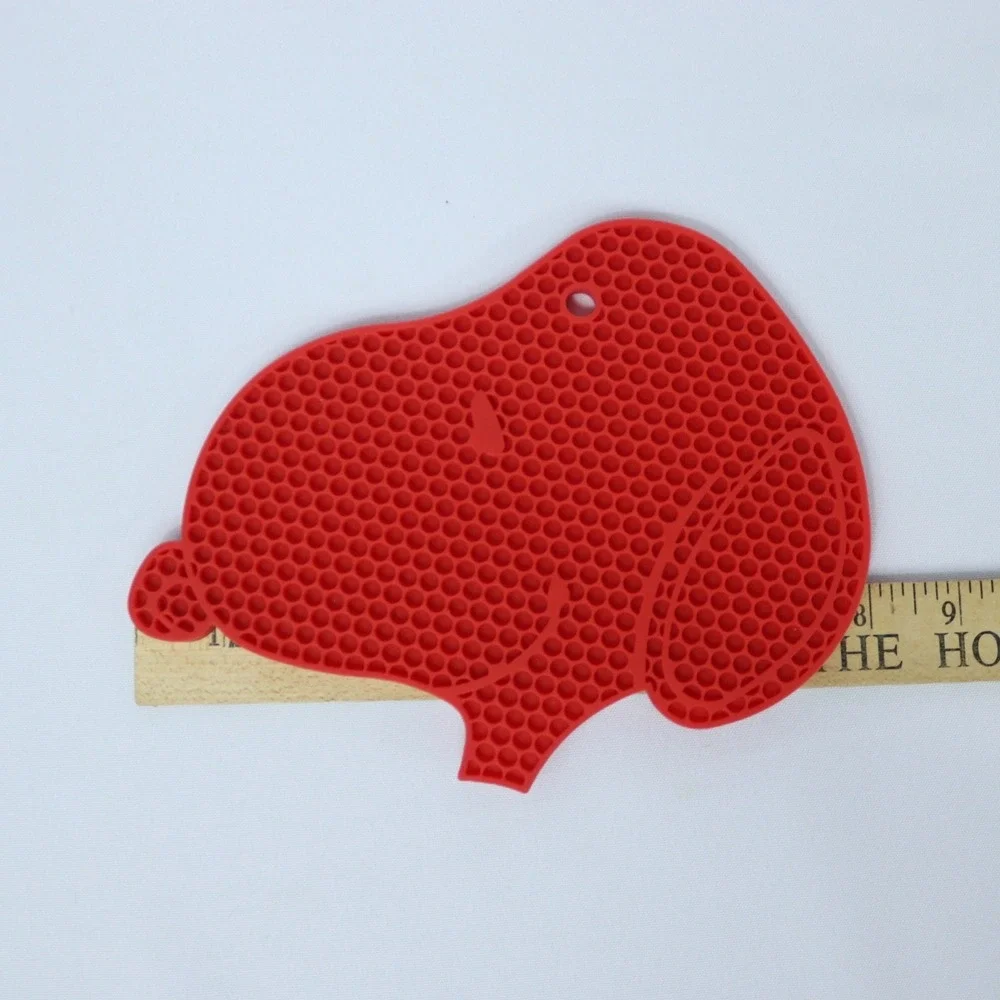 Peanuts Snoopy Head Red Silicone‎ Trivet 6